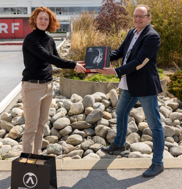 Anna Heimrath mit Austrian Audio Artist Relations Manager Walter Rührig