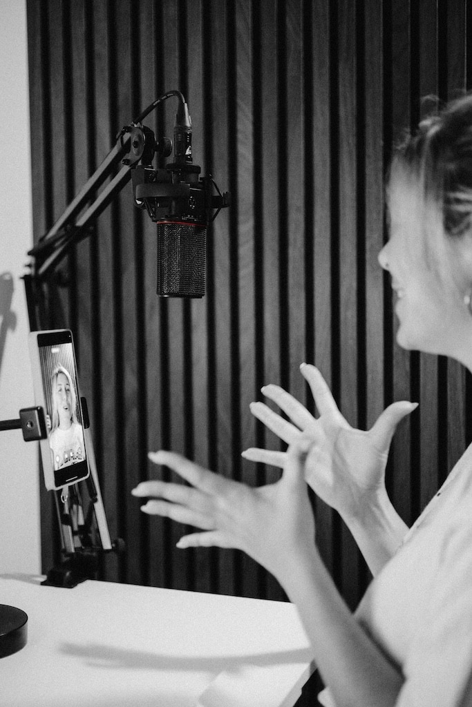 Broadcast 